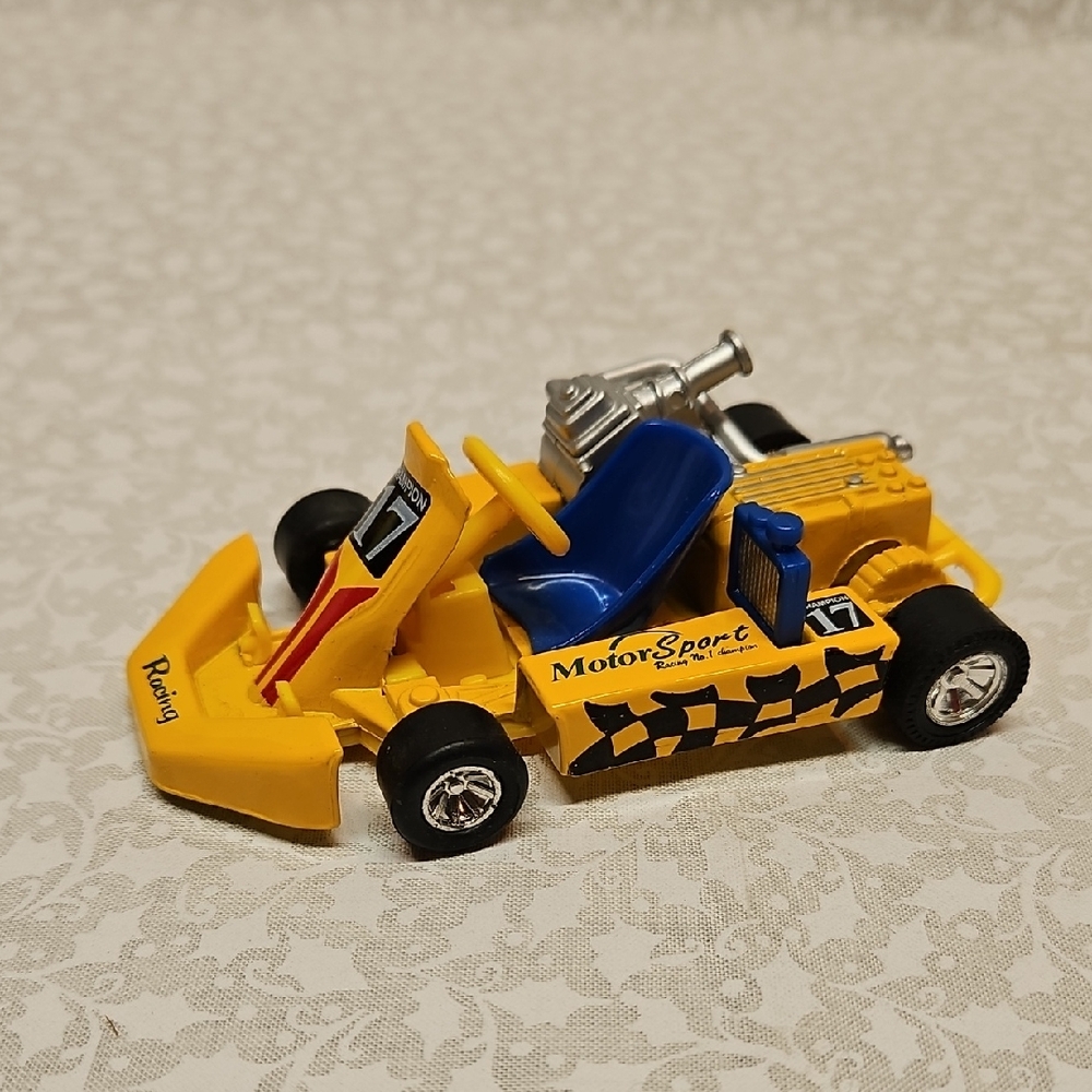 Motor Sport Racing #17 Yellow Toy Go Kart Friction Pull Back